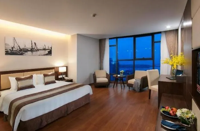 Marina 4* Ha Long