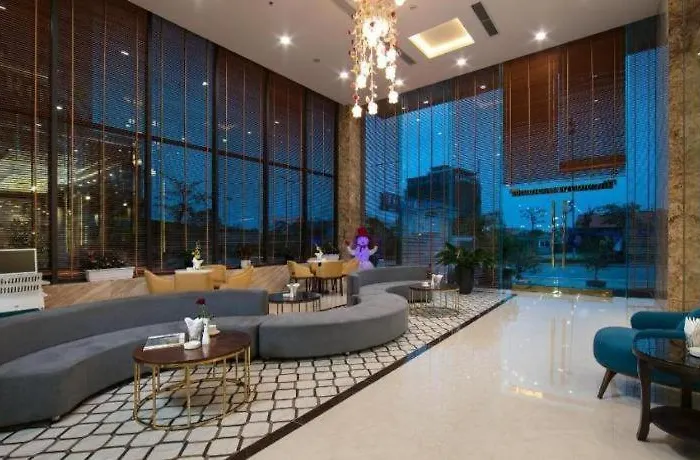 Marina Hotel