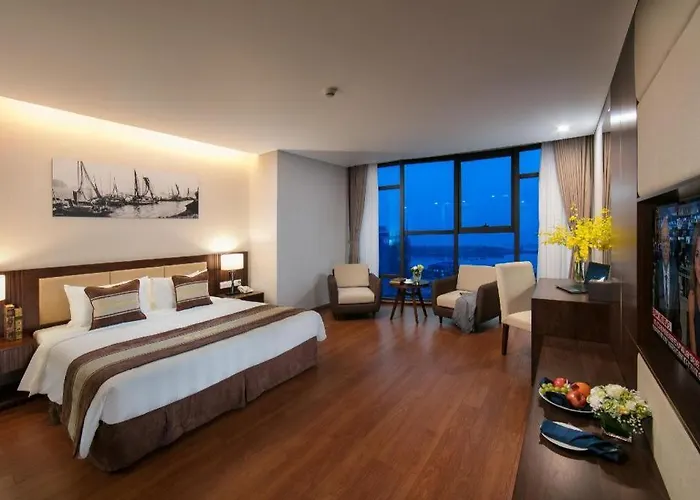 Marina 4* Hạ Long